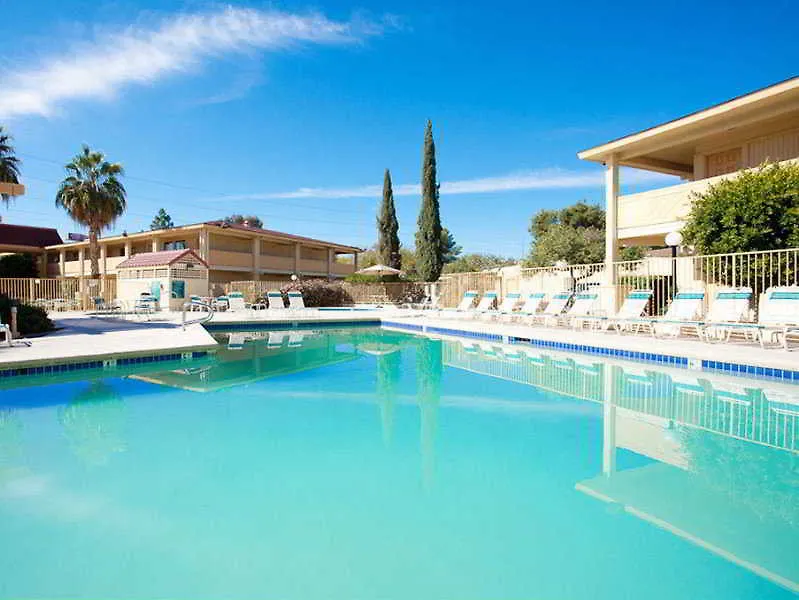La Quinta Inn By Wyndham Phoenix North 3*,